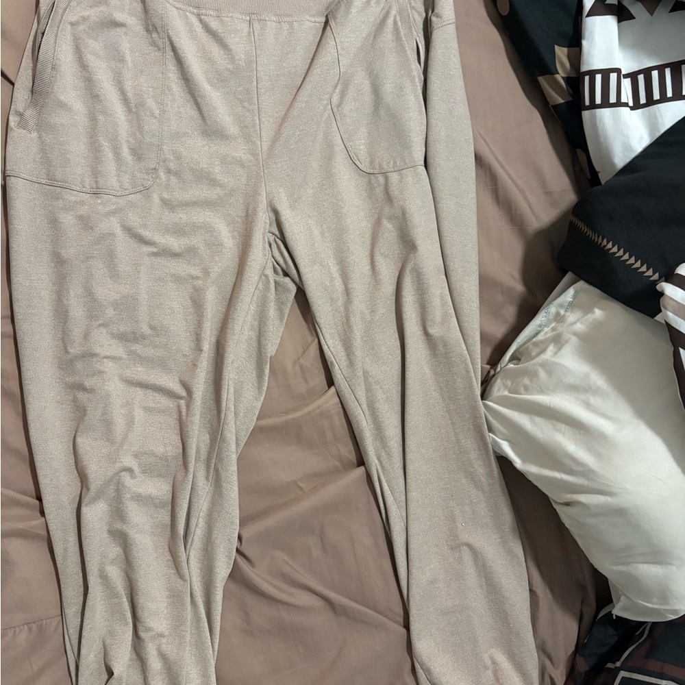 Beige Sweatpants